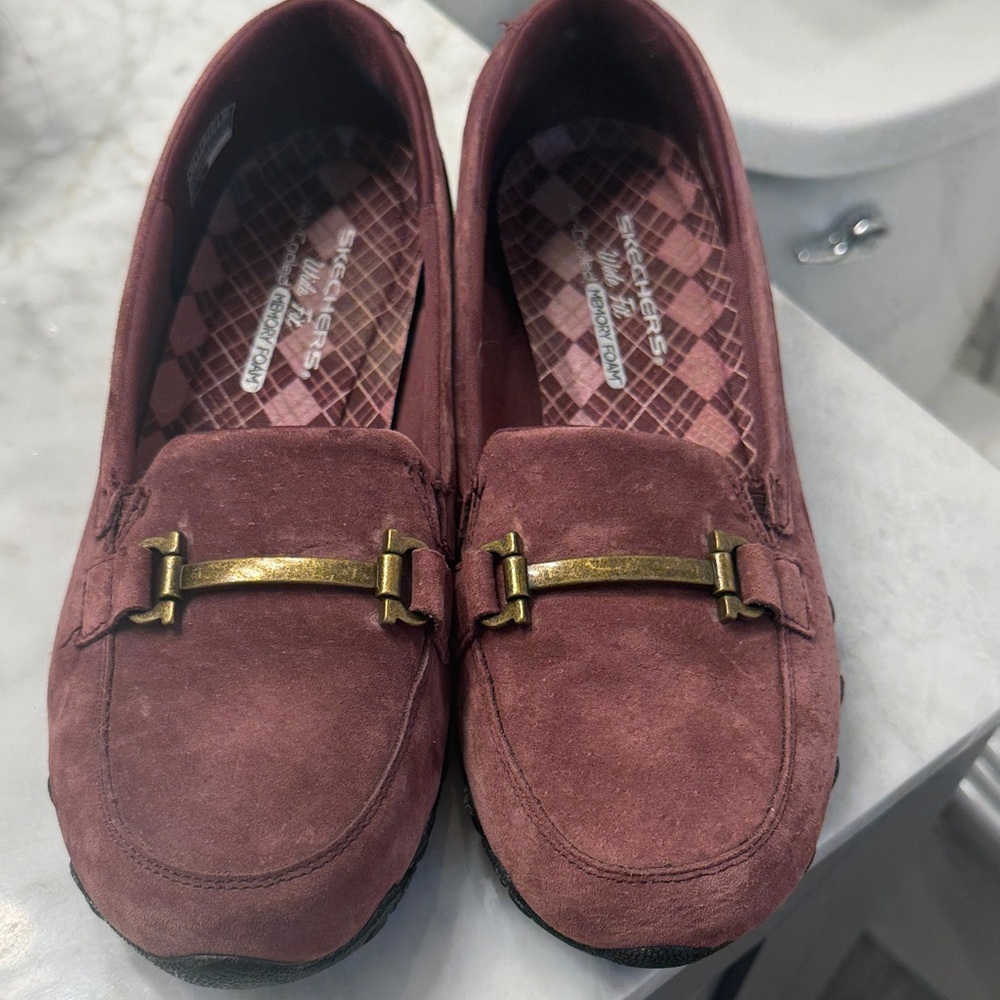 Naturalizer Burgundy Loafers with Brass Detail